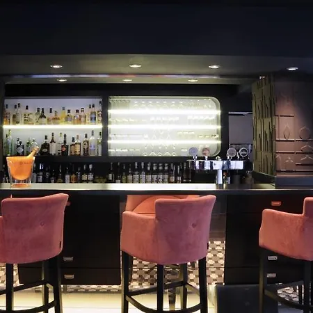 Western Premier Why Hotel Lille