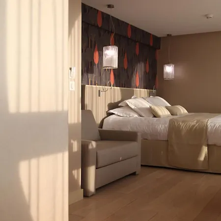 Hotel Western Premier Why