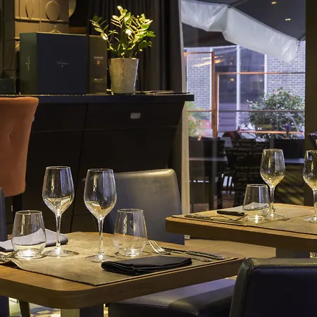 Western Premier Why 4* Lille