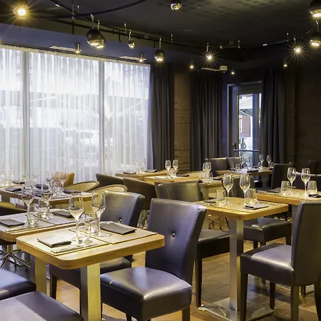 Western Premier Why 4*