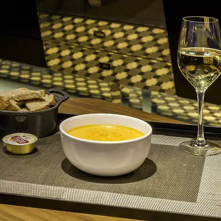 ホテル ベスト ウエスタン プレミア ホワイ リール