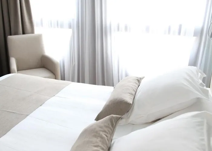 Hotel Western Premier Why