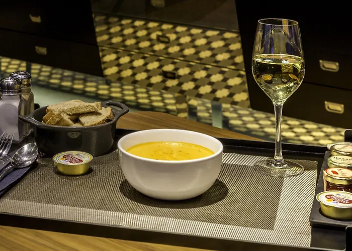 Hotel Western Premier Why Lille