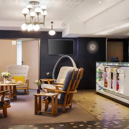 Western Premier Why 4* Lille